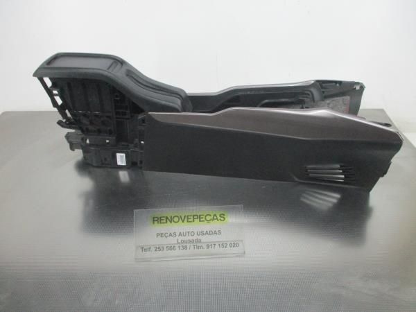 Consola central PEUGEOT 2008 I (CU_)