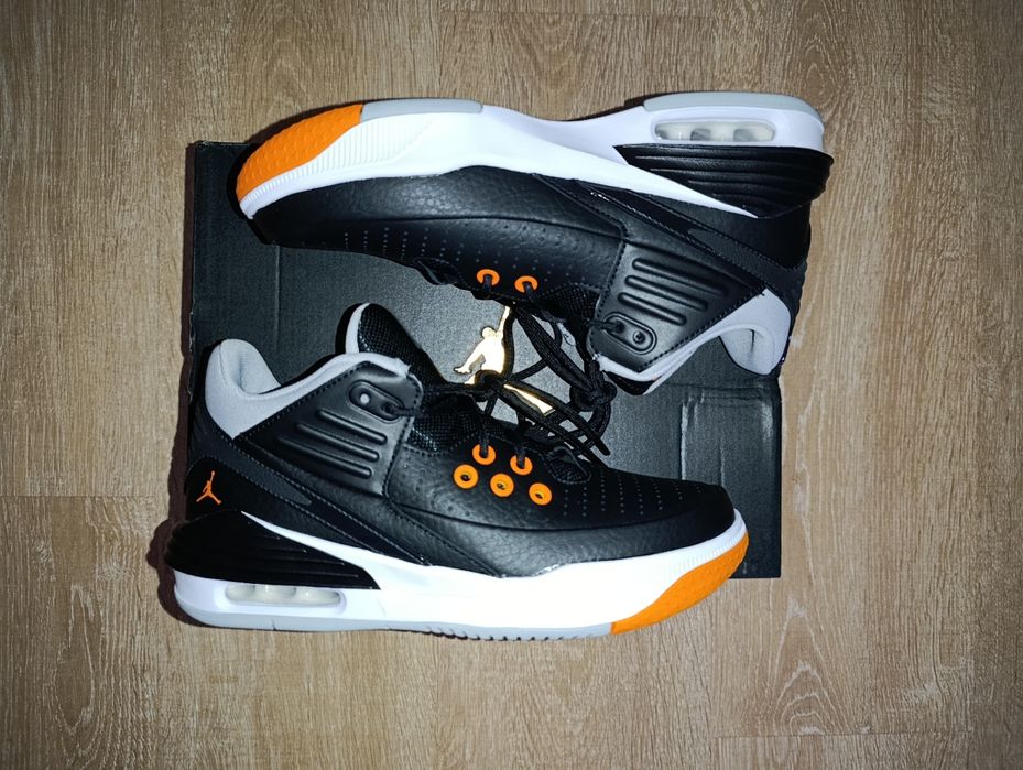 Бомбезні кросівки JORDAN MAX AURA 5 GS для хлопчика, uk5 (24 см)