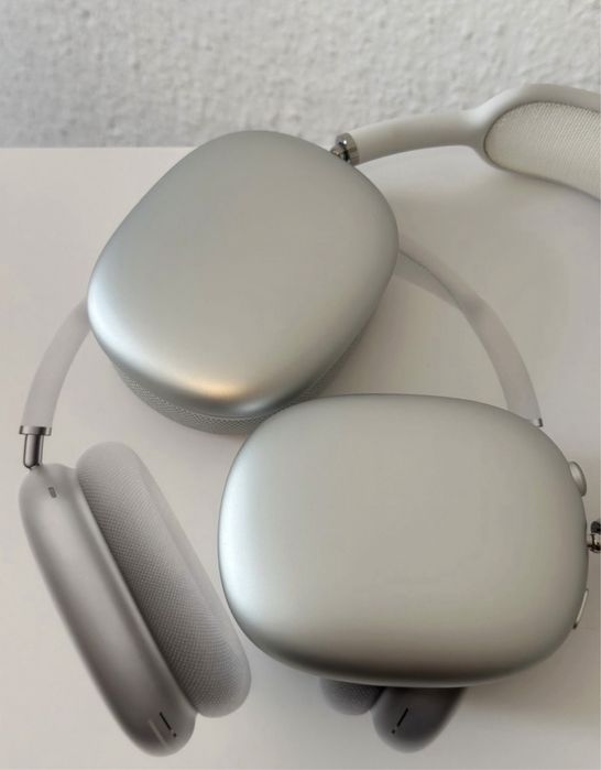 Apple Airpods Max silver