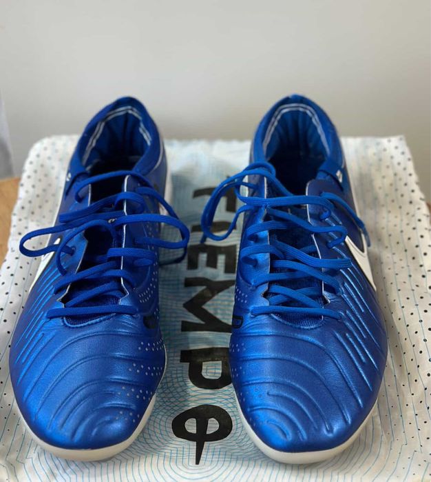 Бутси Tiempo оригінал