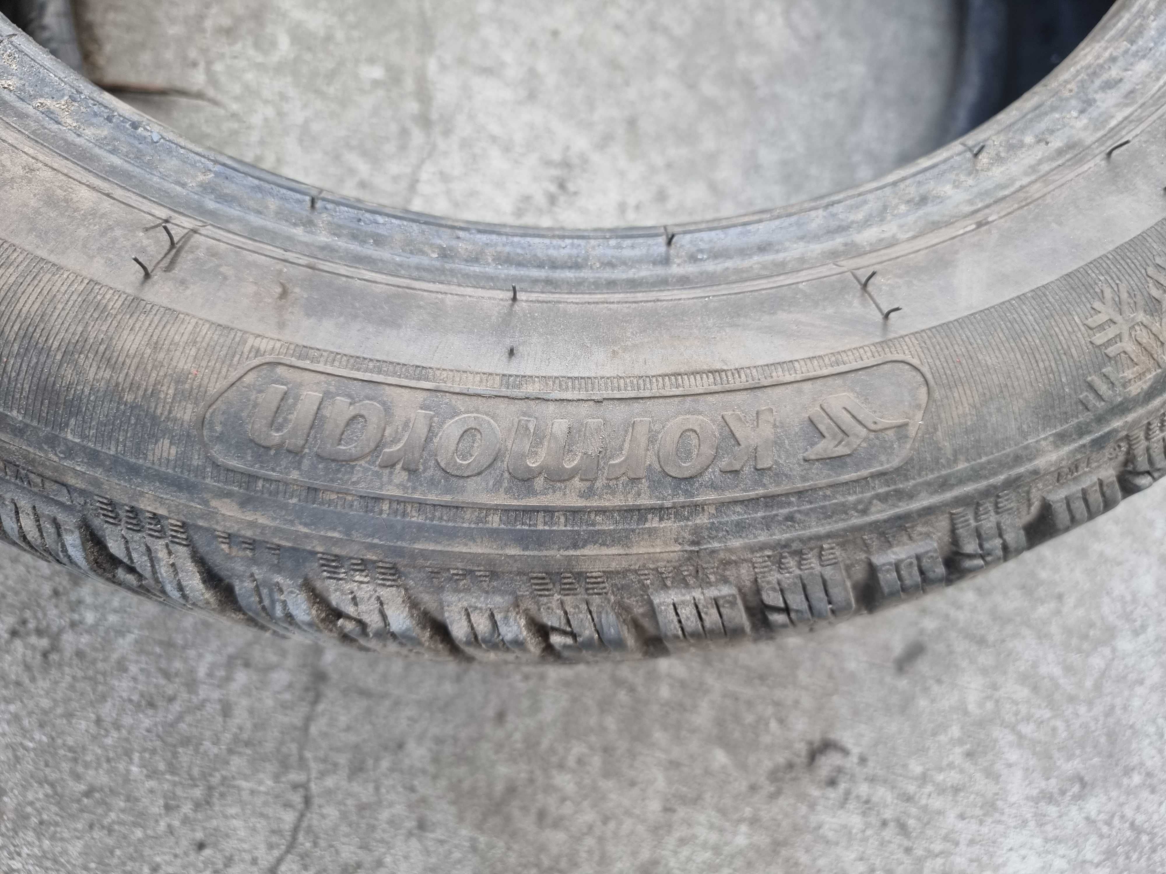 Opony 2 szt. 215/55/17 20xx r. Kormoran Snow DOT xxxx 6,7 mm