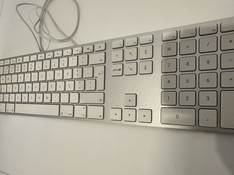 Teclado Apple USB