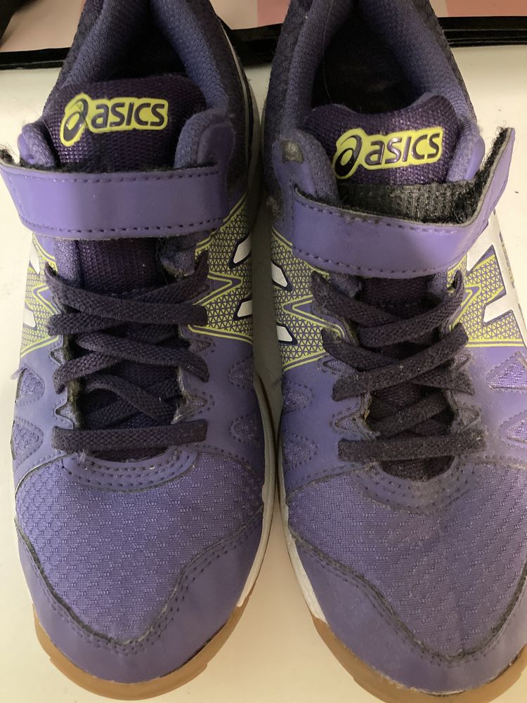 Buty dziecięce asics rozmiar 33