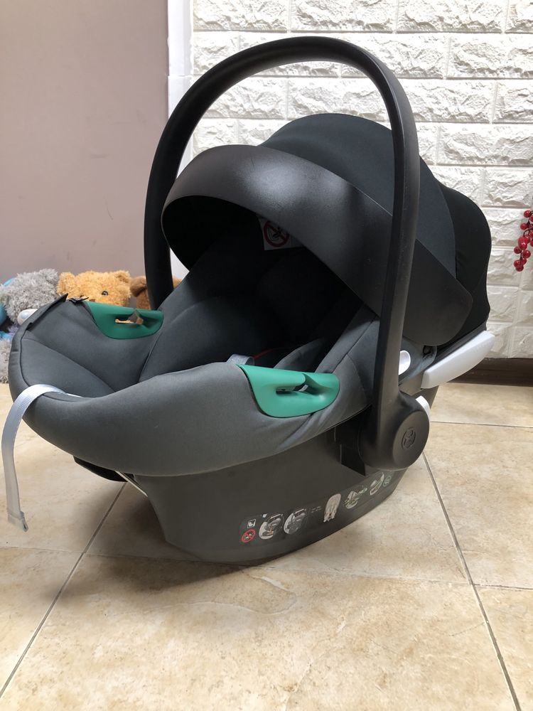 Автокрісло Cybex Aton B2 I-Size Група 0+/1 (0-13 кг) автолюлька
