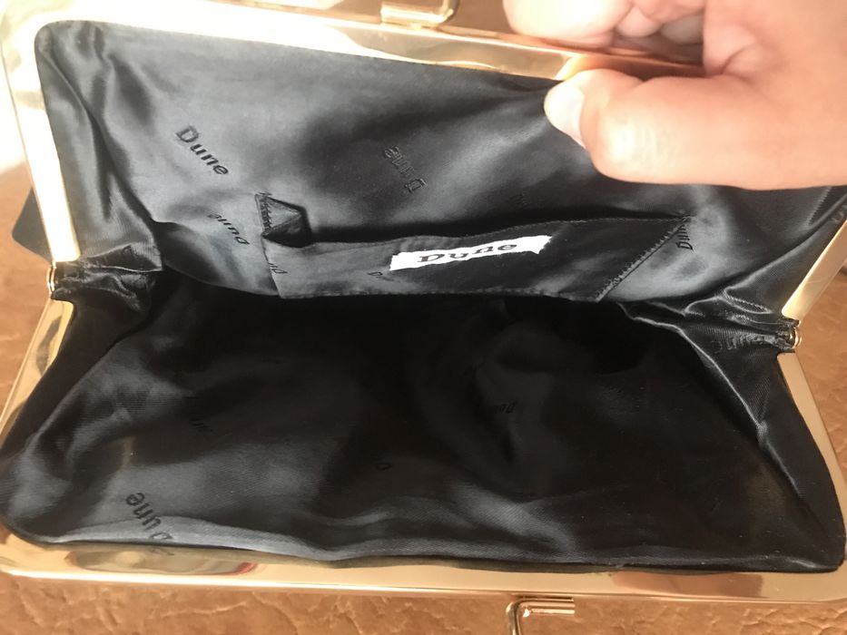 Чорна сумочка Dune London