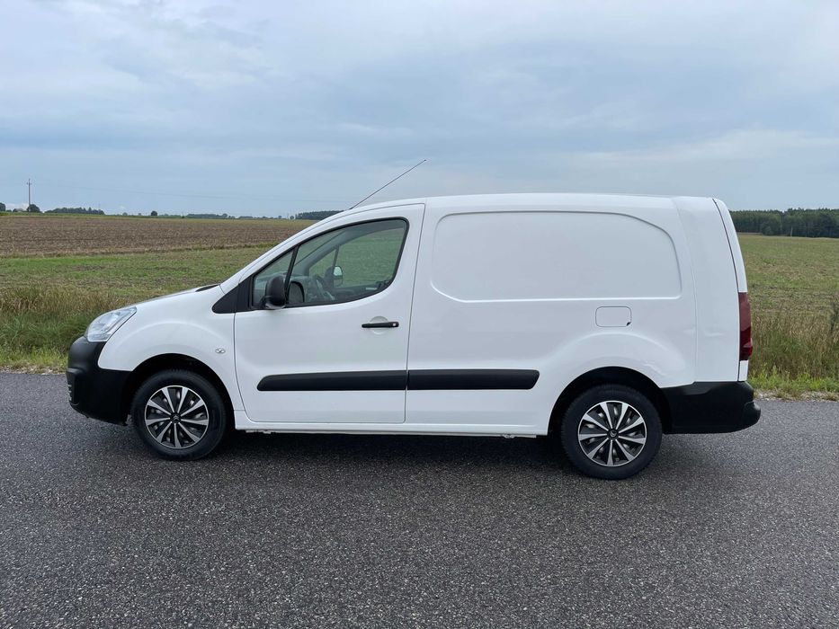 Citroen Berlingo 3osob. 1.6 l1 l2 salon polska