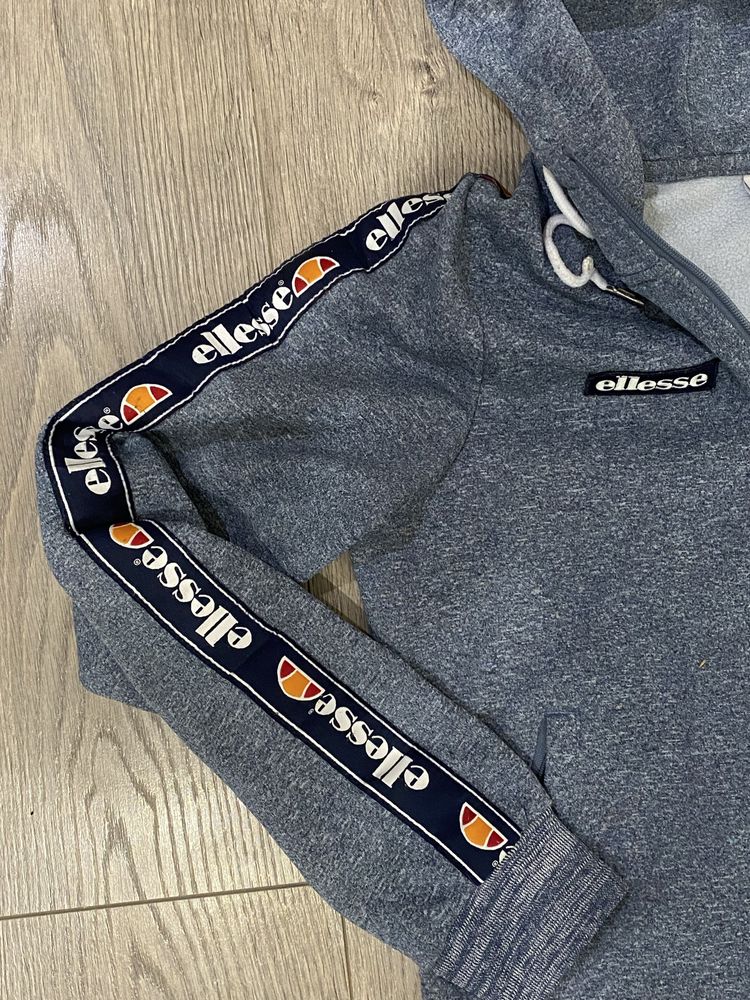 Зіпка ellesse на лампасах