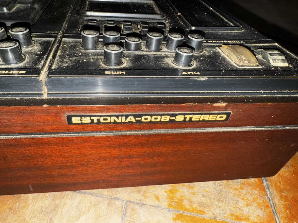 Програвач estonia-008-stereo