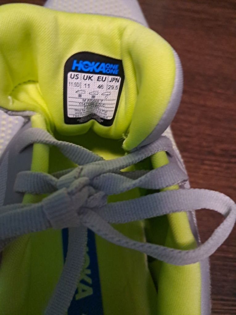 Кросівки HOKA ONE ONE Arahi 7.   Р 46  29.5см