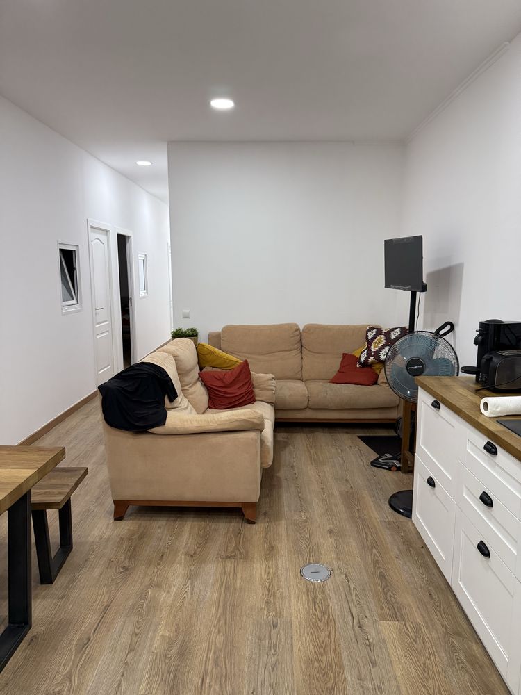 Quarto para Arrendar em Sacavem