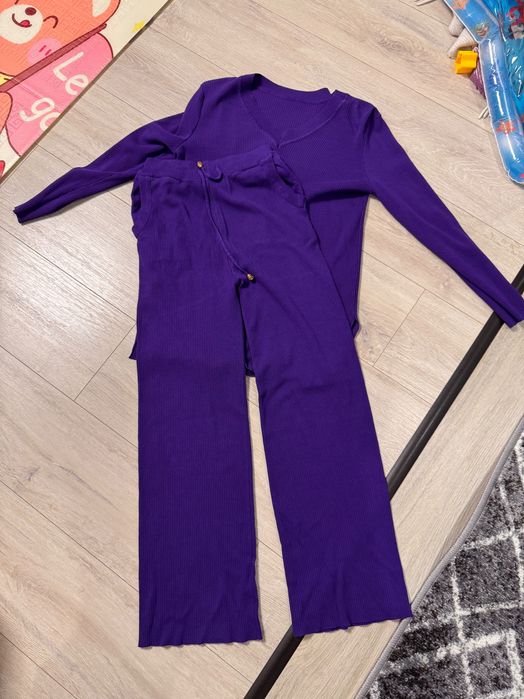 Трикотажний костюм