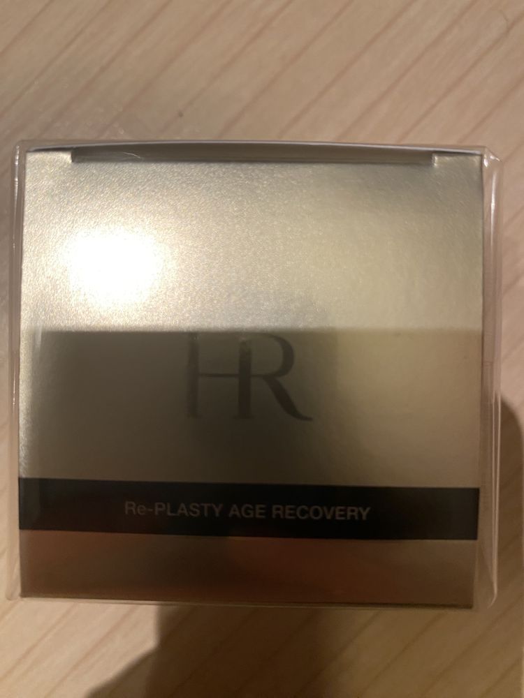 Helena Rubinstein Replasty night recovery