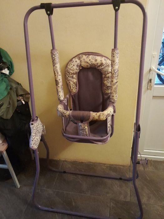 Гойдалка для дітей