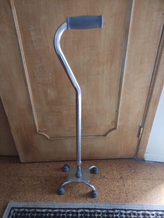 Bengala Muleta Inox 4 apoios