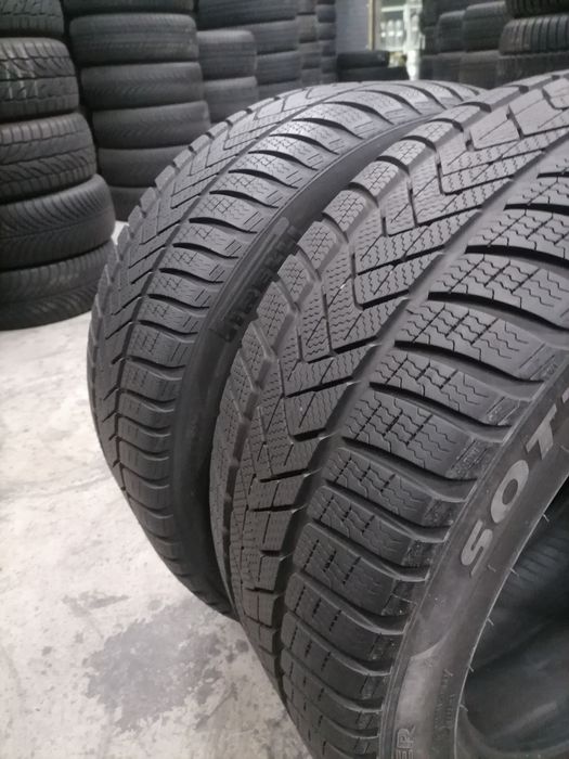 Зимові Шини БВ 275/40 R18 PIRELLI Sotto Zero 3 Склад