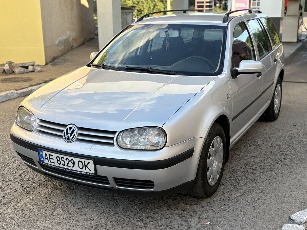 Volkswagen Golf 1.6 MPI ГБО