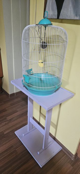 Klatka dla ptaków, papug, kanarków wraz ze stojakiem.