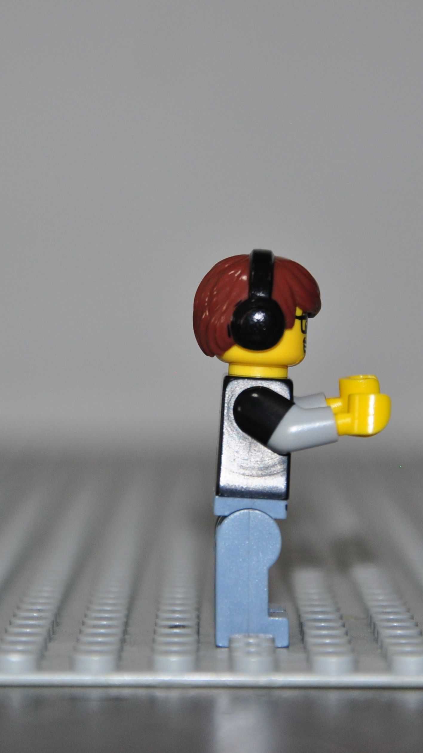 0178 Figurka LEGO col182 Minifigures Video Game Guy, Series 12