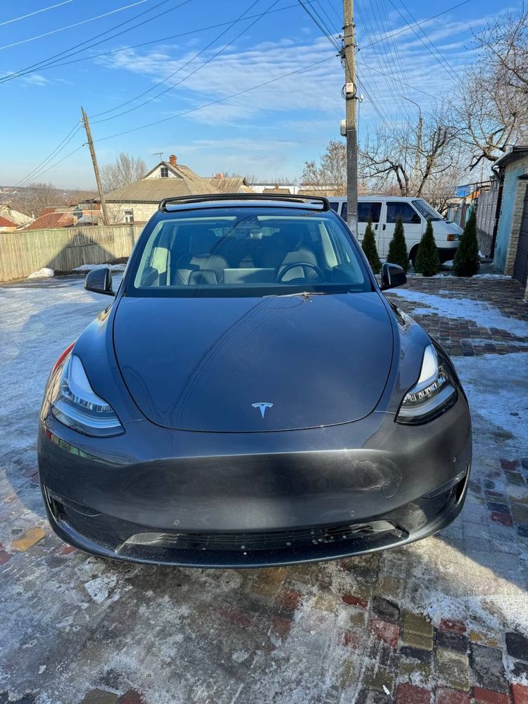 Продаи Тesla model Y