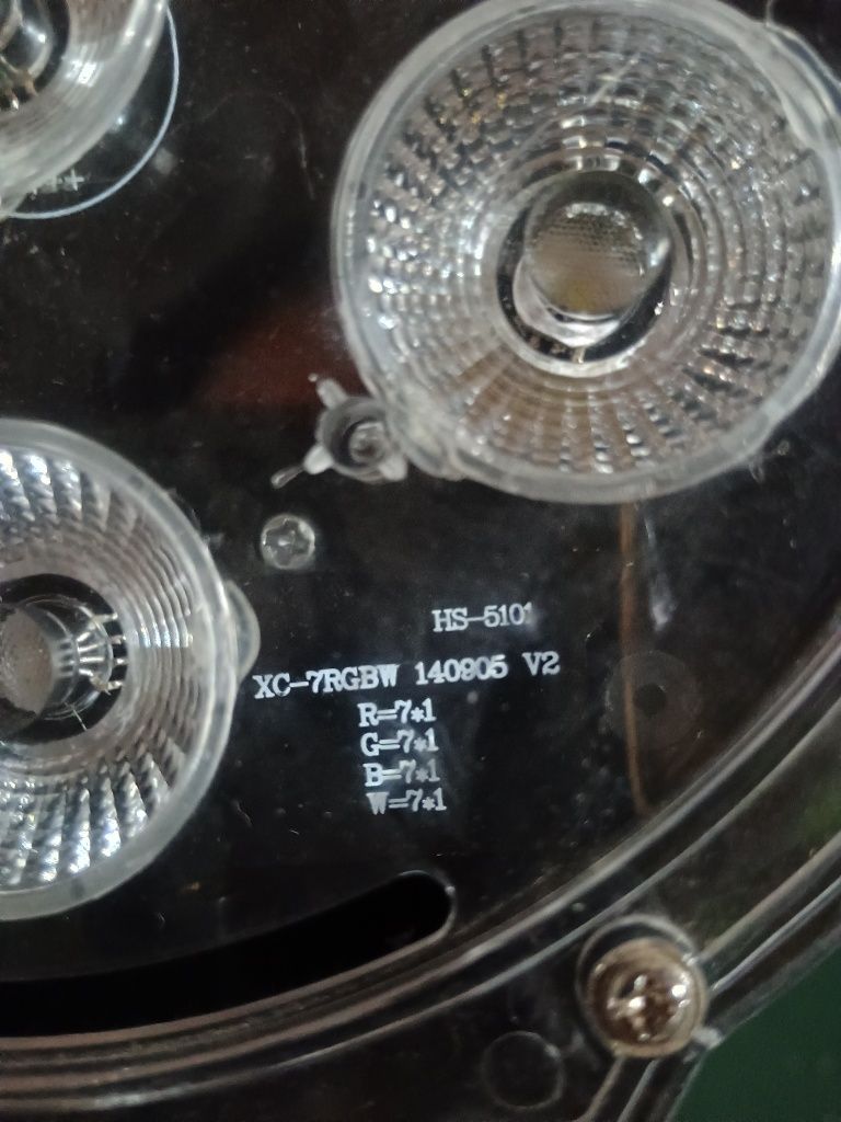 2 x LED par 7/10 RGBW