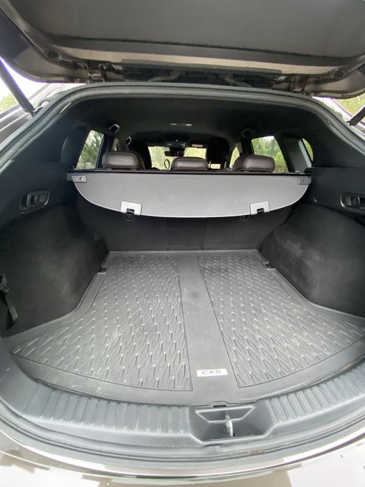 Mazda cx-5 максимальна комплектація.