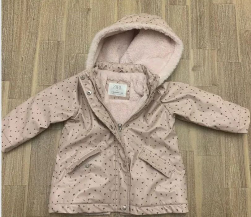 куртка- на девочку фирмы Zara. практически новый