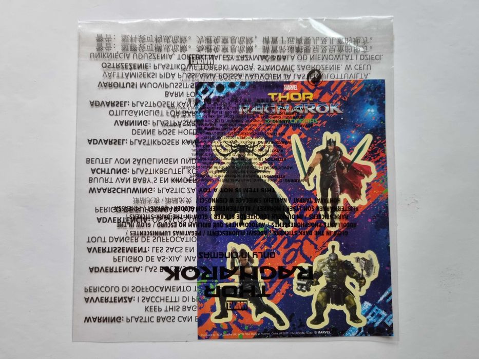Картхолдер + наклейки Thor Ragnarok