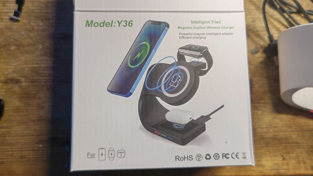 Бездротова зарядка 3в1 y36