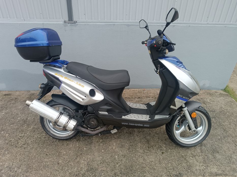 Scooter jonway 125cc  com 8500km
