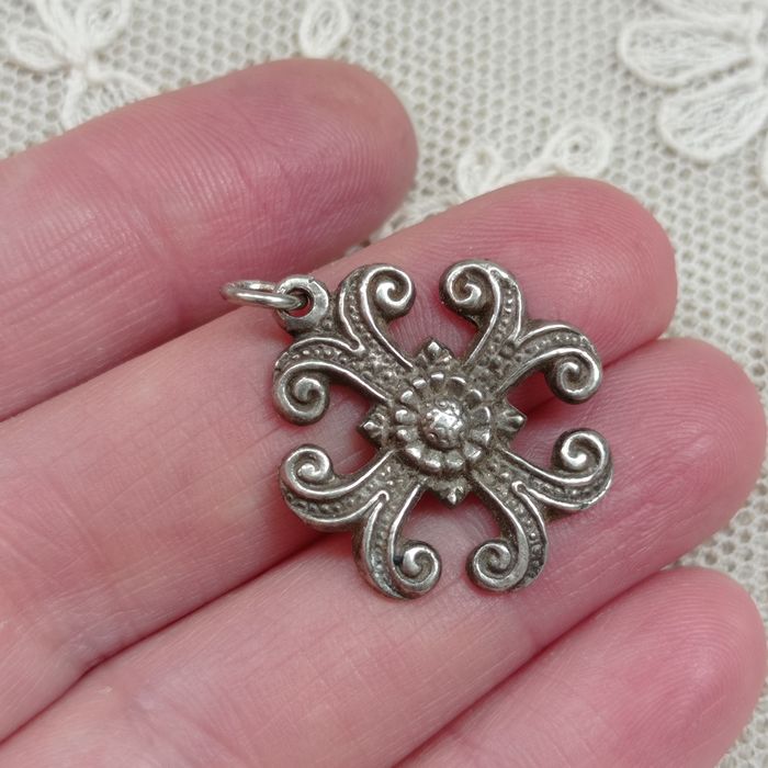 Серебряный византийский крест