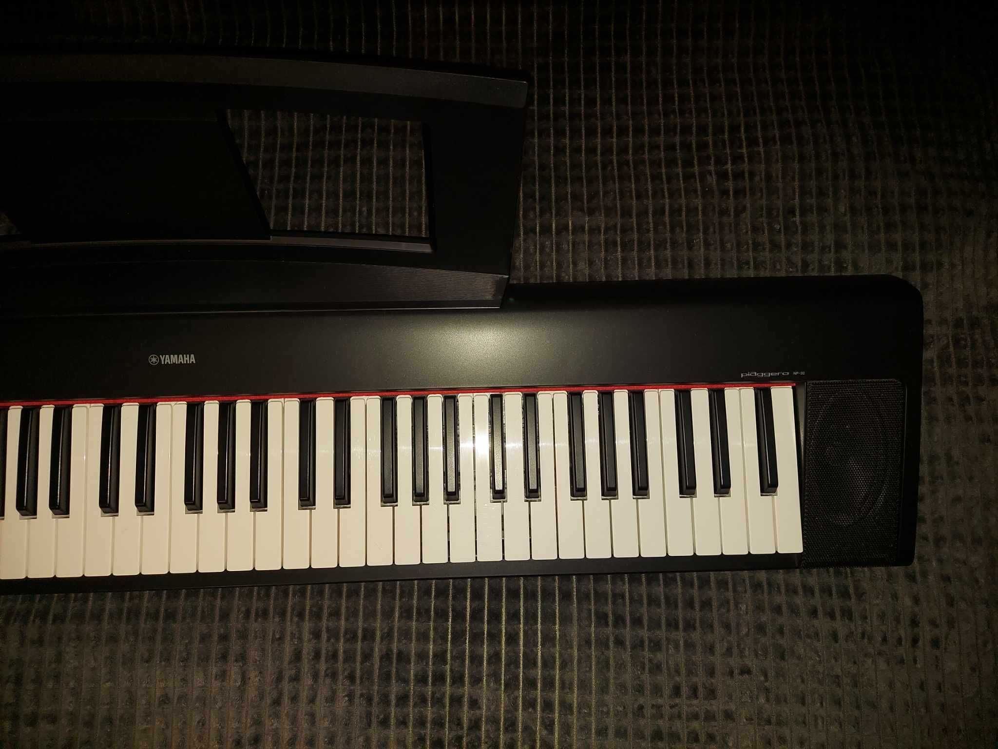 Pianino yamaha cyfrowe np-32