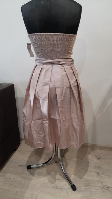 Sukienka firmy ZARA