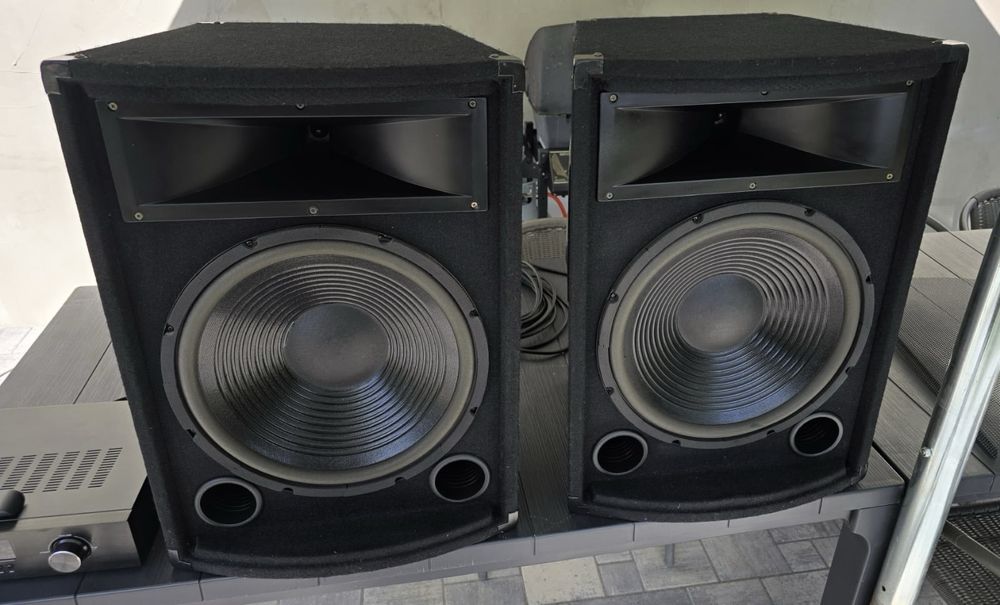 Kolumny HQ Power VDSG15 + Wzmacniacz Koda 1400BT