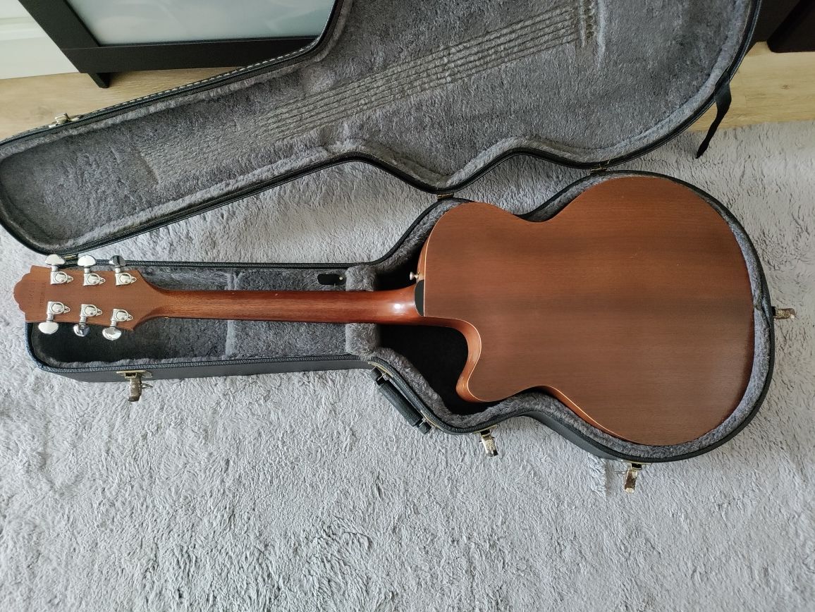 Guild Acoustica F4-CE Natural USA