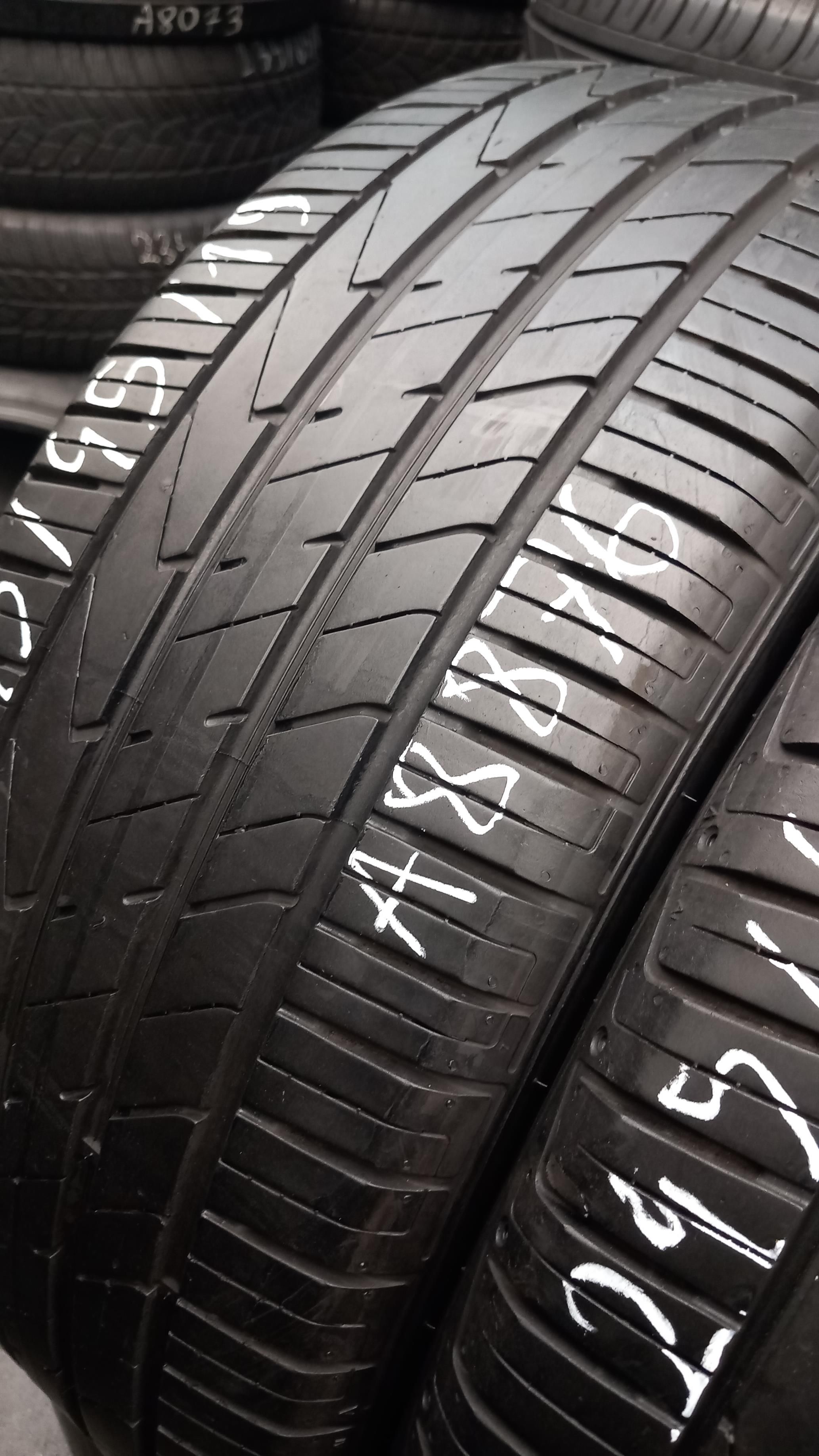 245/45/19 Hankook Ventus S1 Evo 2 SUV 98W