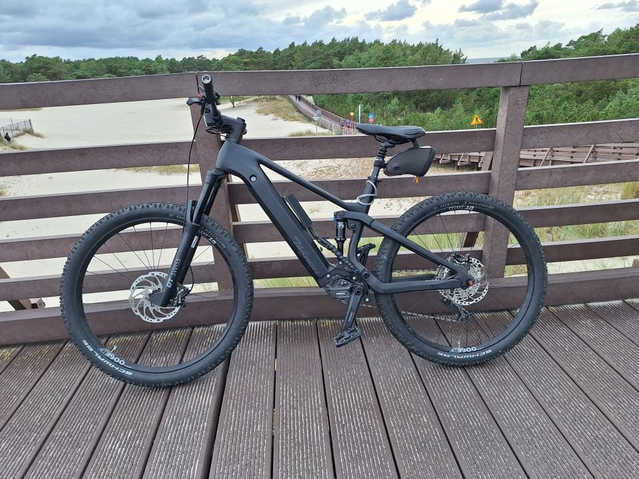 Thomus Lightrider e2 pro - carbon full suspesion