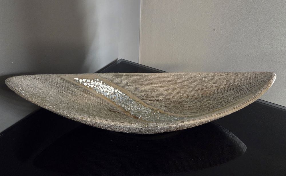 Srebrna Misa z Kruszonym Lustrem Home And You