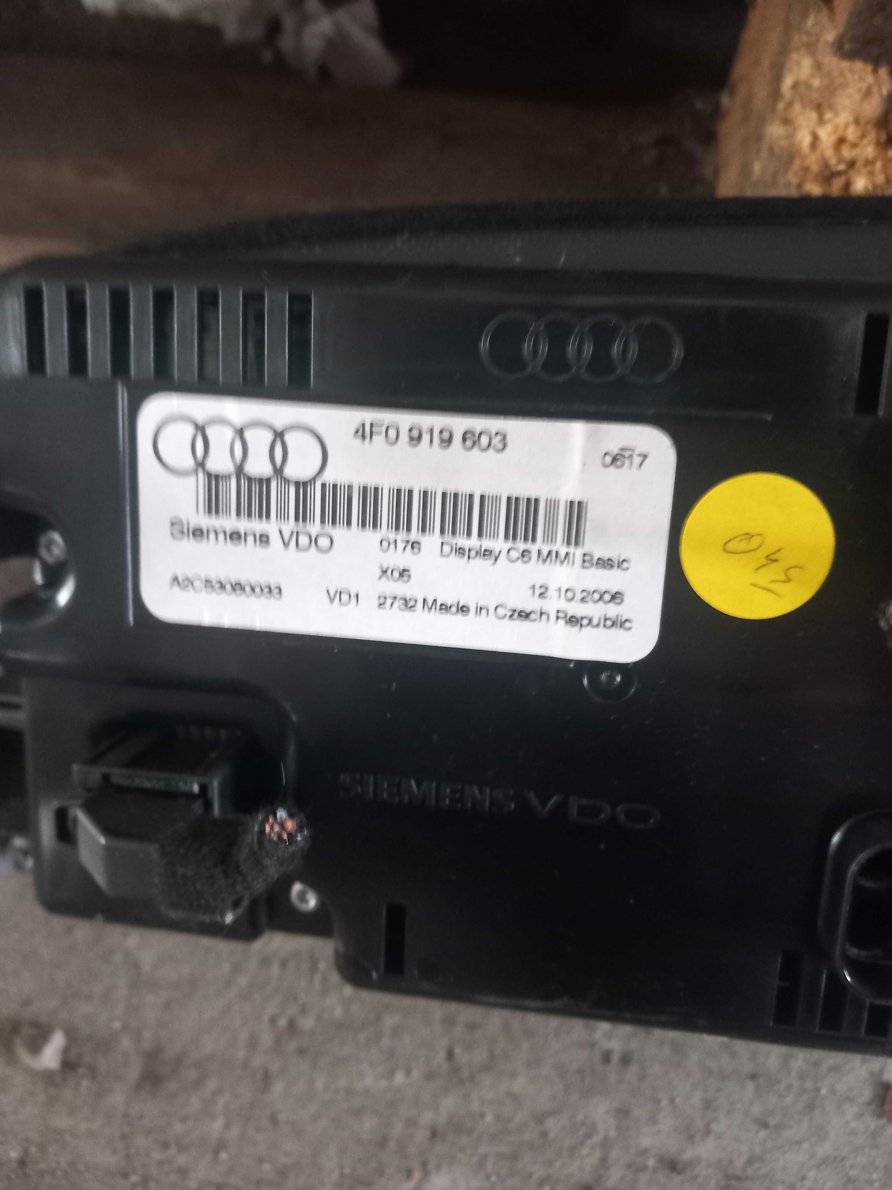 Wyświetlacz LCD monitor Ekran Audi a6 c6