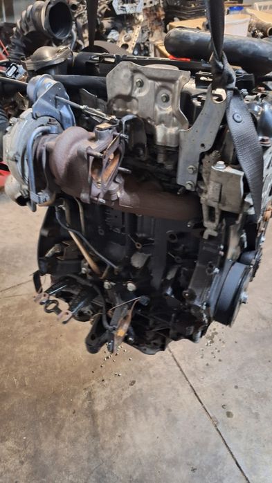 Silnik trafic vivaro 2.0 dci e5 m9r m786