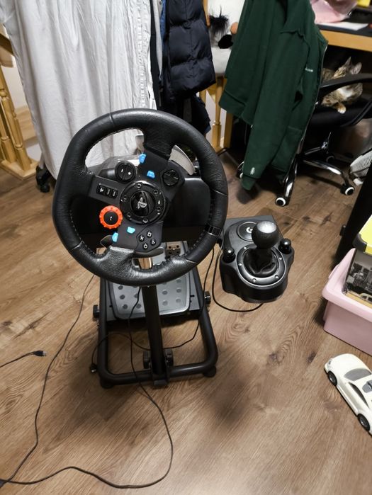 Kierownica Logitech g29+stojak