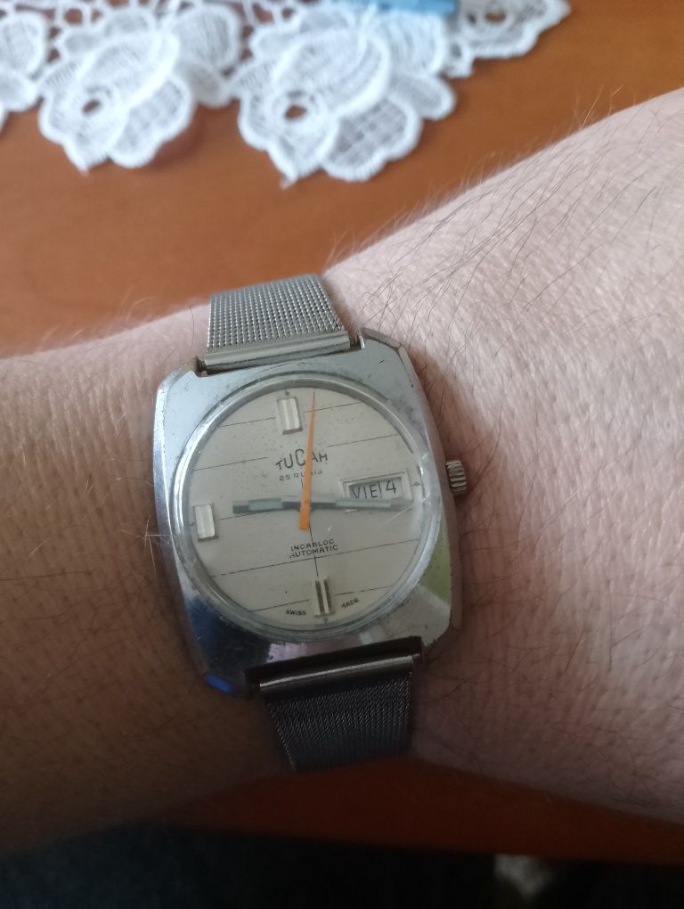 Szwajcarski zegarek vintage automatic