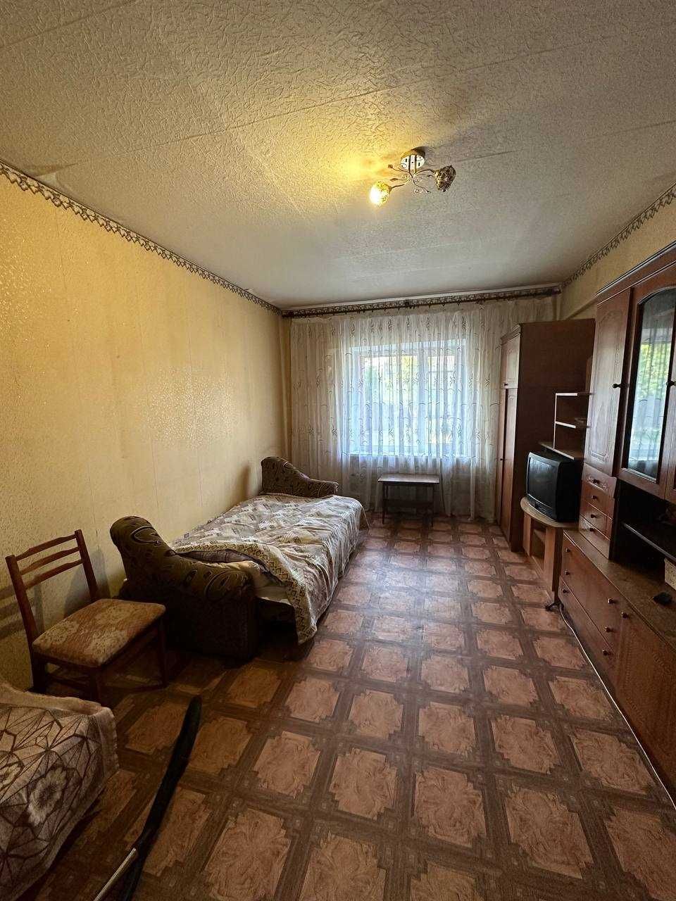 Продаж будинку з окремим двором та ЛОДЖІЄЮ — р-н Веретенівка!