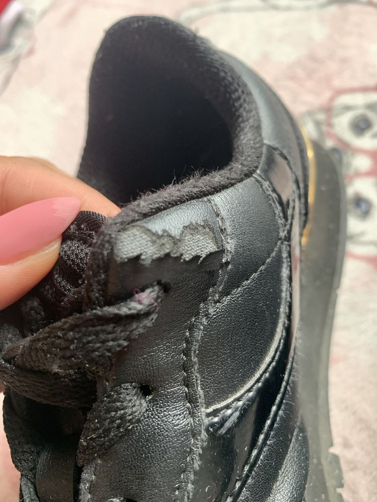 Buty dziewczęce 37 ccc czarne adidasy