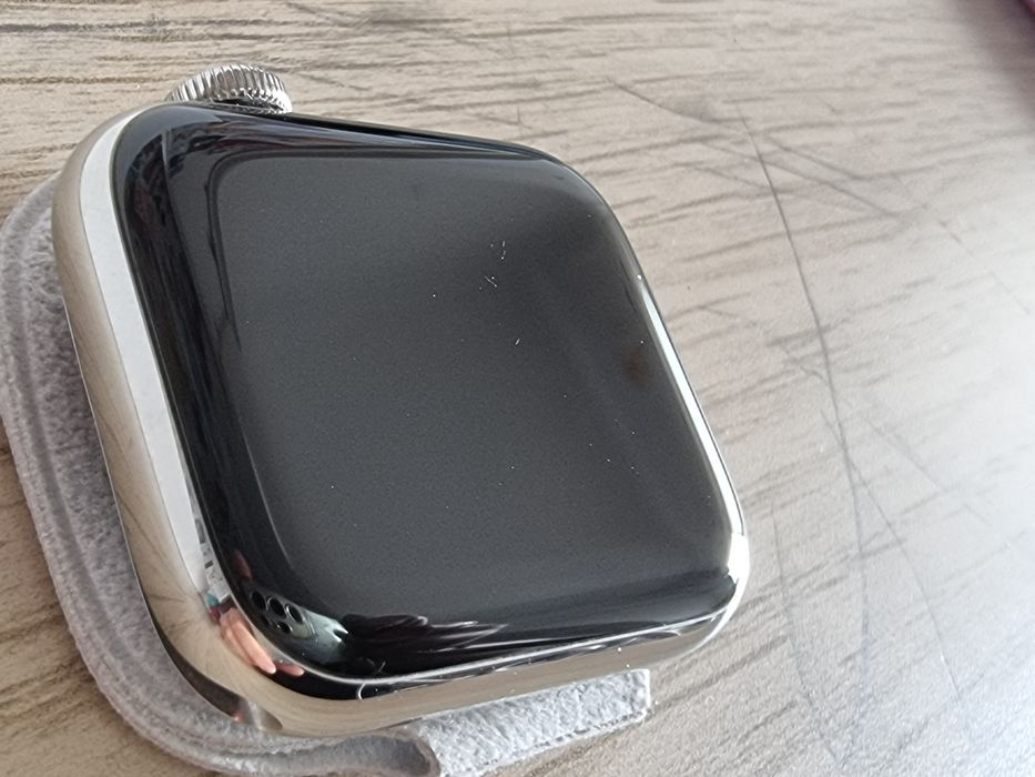 Apple watch series 5 GPS 40mm Ler Descrição