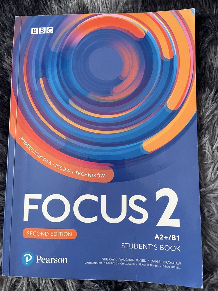 Focus 2, podręcznik