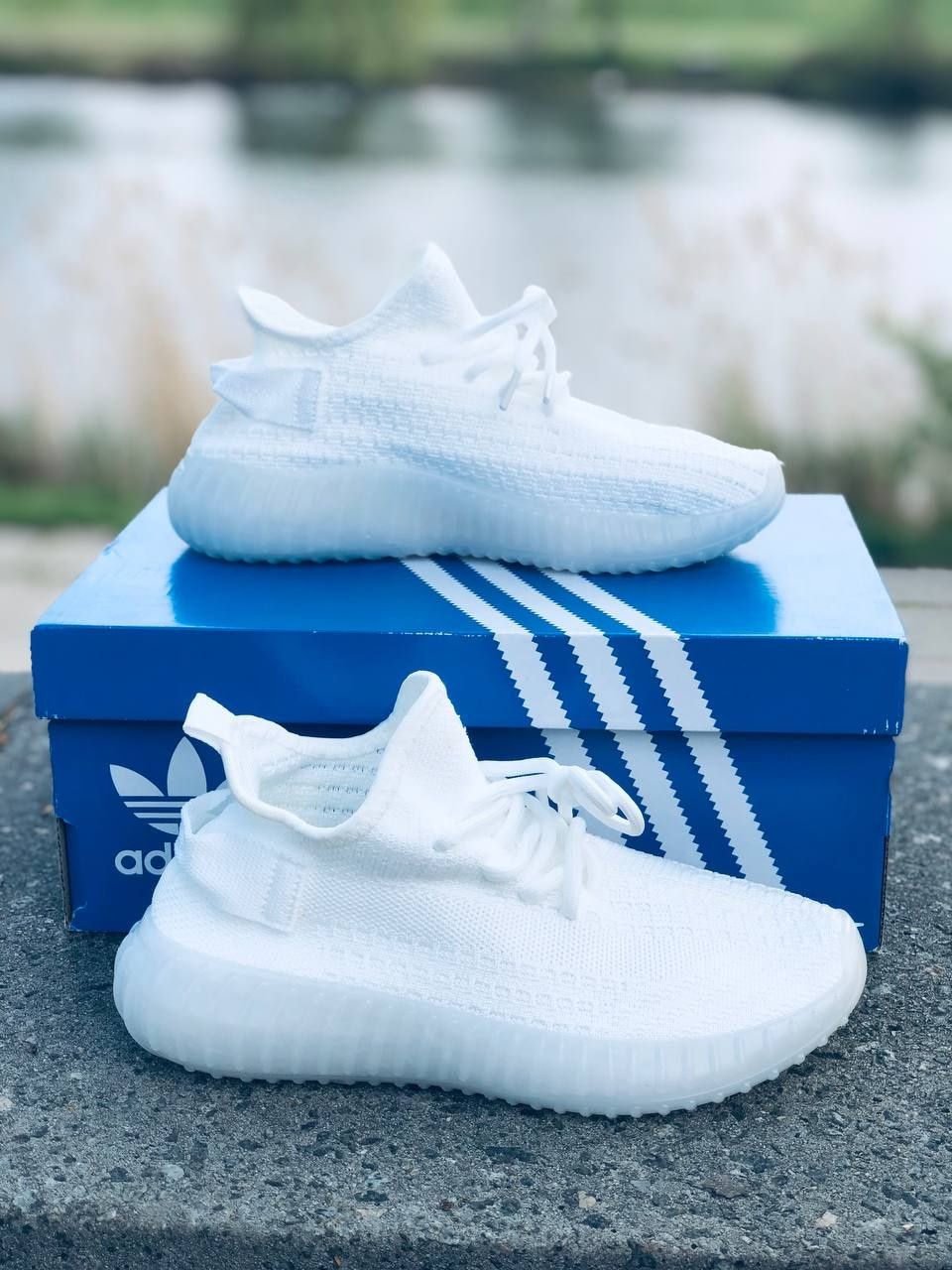 Женские кроссовки Adidas Yeezy Boost 350 Белые летние кроссовки Адидас