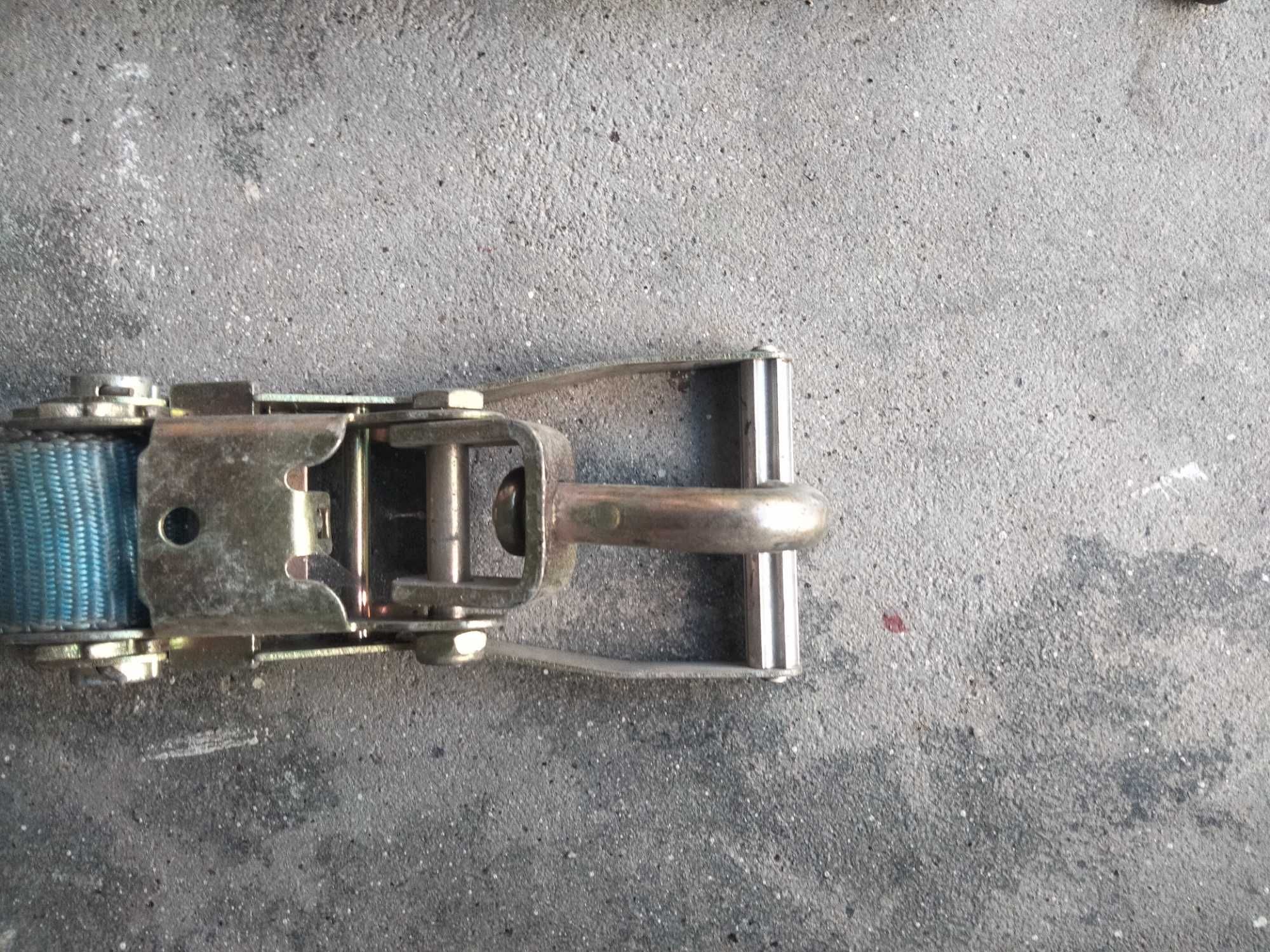 Sinta para amarrar carro pronto socorro
