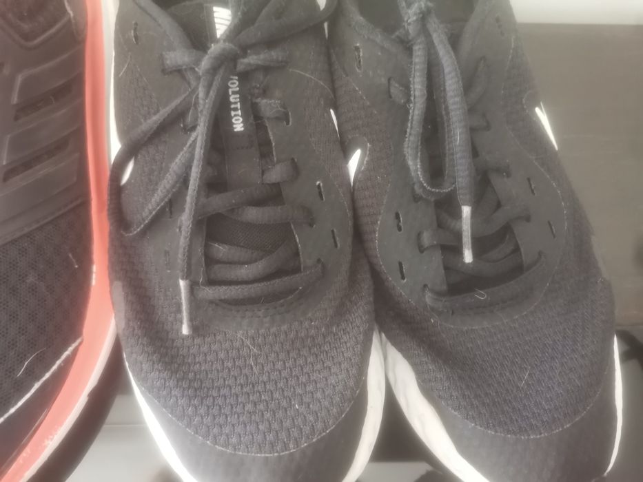 Ténis Nike e Adidas usados