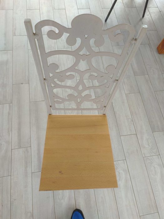 Стілець метал-дерево