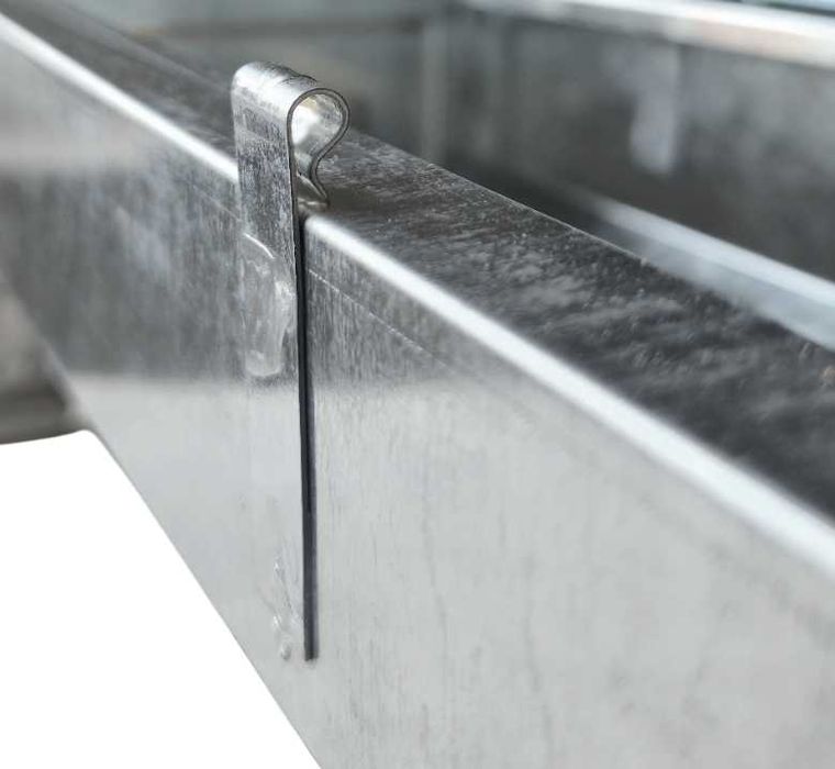 Korytko Ocynk 75Cm Zaczepy Gruba Stal Dla Drobiu Kur